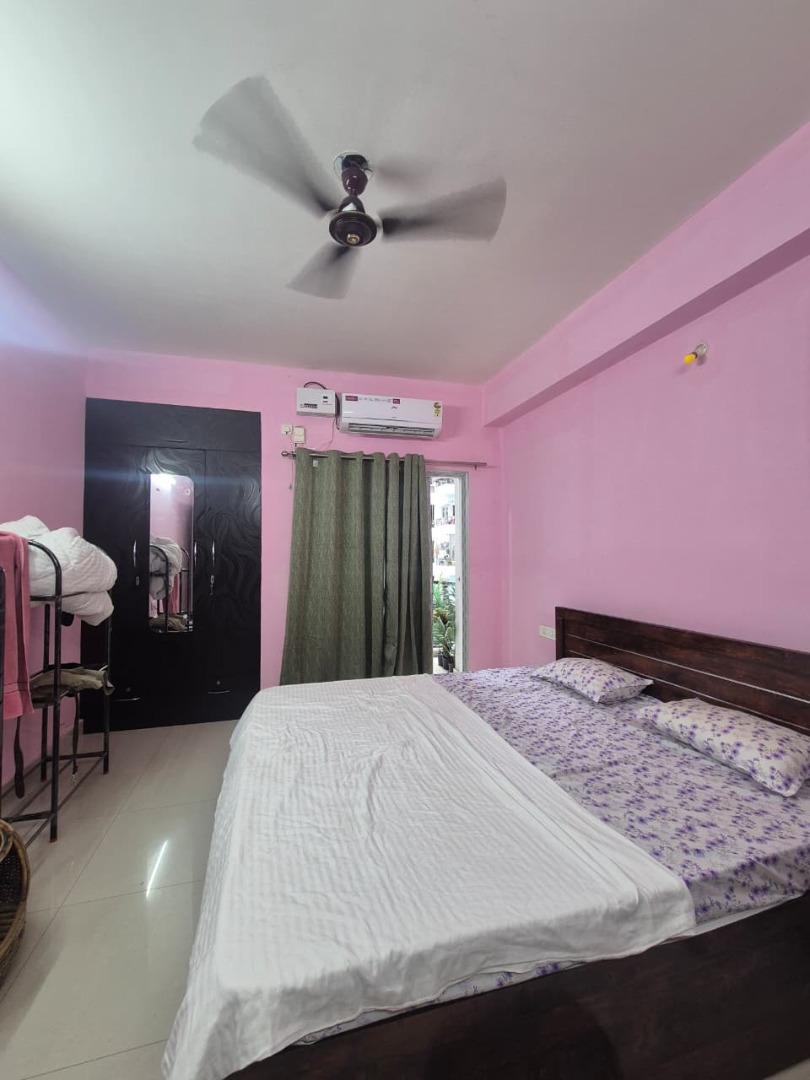 Semi Furnished 2bhk in Kahilipara, Guwahati, Assam, India for Rent